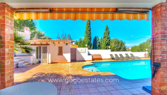 Te koop - Huis - Vrijstaande Villa - Dénia - Denia Centro