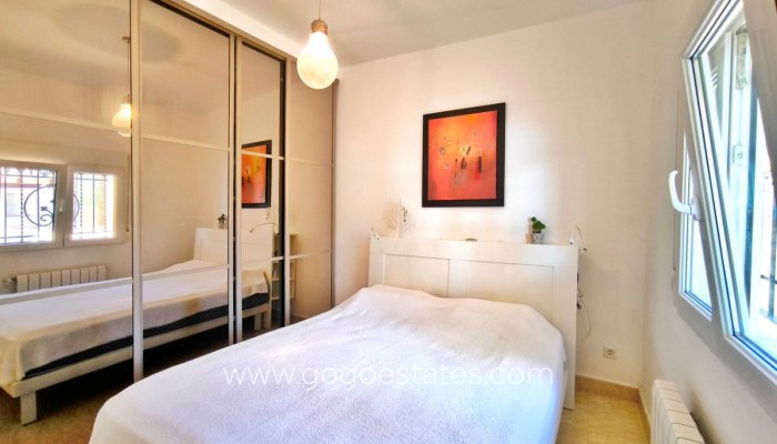 Te koop - Huis - Vrijstaande Villa - Dénia - Denia Centro