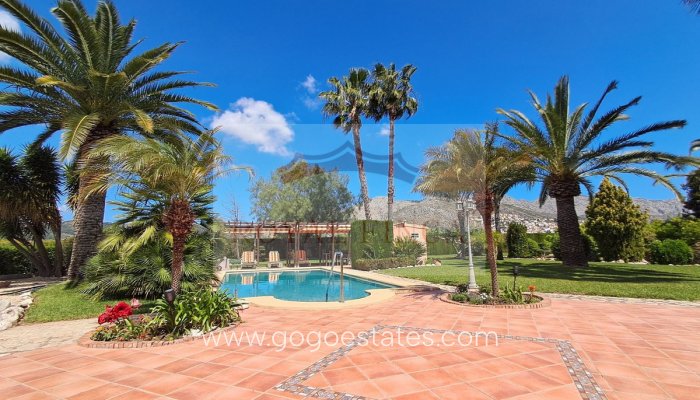 Venta - Casa - Chalet Independiente - Sanet y Negrals