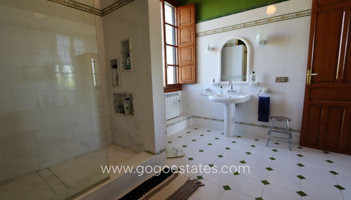 Te koop - Huis - Vrijstaande Villa - Mutxamel - Mutxamel Centro