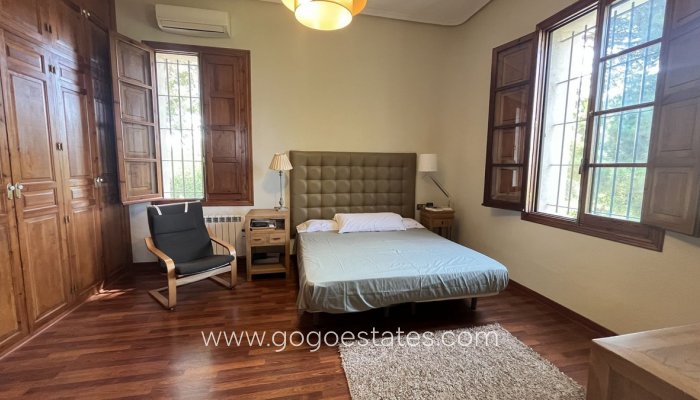 Te koop - Huis - Vrijstaande Villa - Mutxamel - Mutxamel Centro