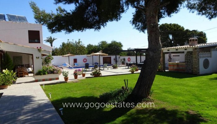 Te koop - Huis - Vrijstaande Villa - Orihuela - Cabo Roig