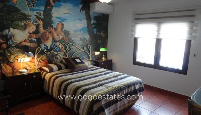 Te koop - Huis - Vrijstaande Villa - Orihuela - Cabo Roig