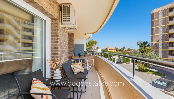 Te koop - Appartement - Appartement op de middelste verdieping - Orihuela - La Zenia