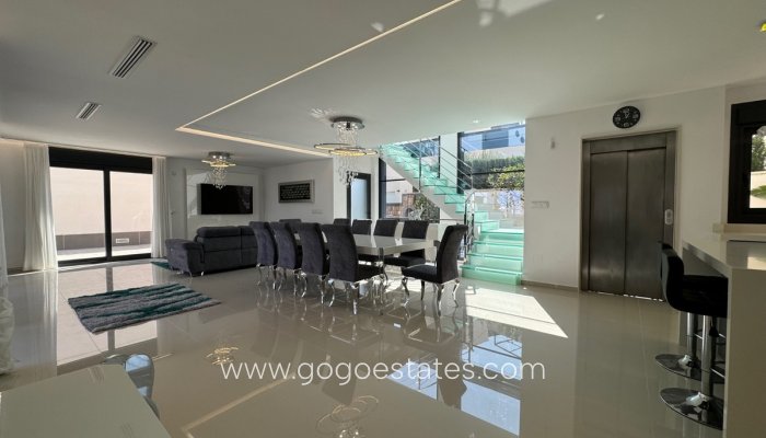 Te koop - Huis - Vrijstaande Villa - San Miguel De Salinas - San Miguel de Salinas Centro