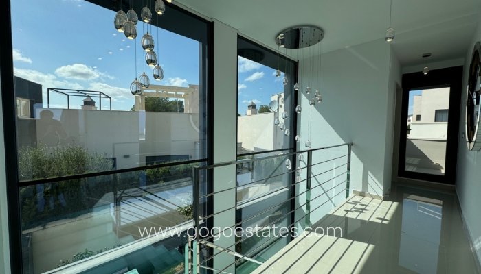 Te koop - Huis - Vrijstaande Villa - San Miguel De Salinas - San Miguel de Salinas Centro