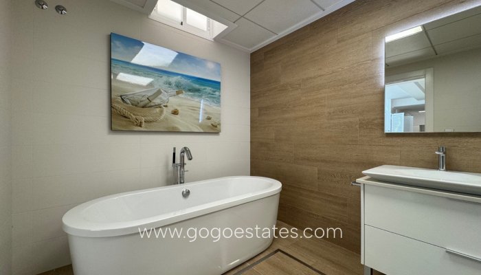 Te koop - Huis - Vrijstaande Villa - San Miguel De Salinas - San Miguel de Salinas Centro