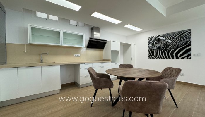 Te koop - Huis - Vrijstaande Villa - San Miguel De Salinas - San Miguel de Salinas Centro