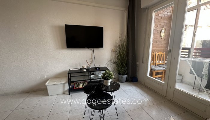 Te koop - Appartement - Appartement op de middelste verdieping - Torrevieja - Torrevieja Centro