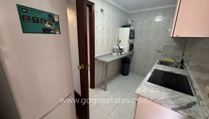 Te koop - Appartement - Appartement op de middelste verdieping - Torrevieja - Torrevieja Centro