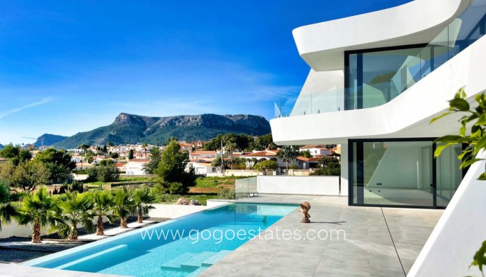 Te koop - Huis - Vrijstaande Villa - Calpe - Calpe Centro