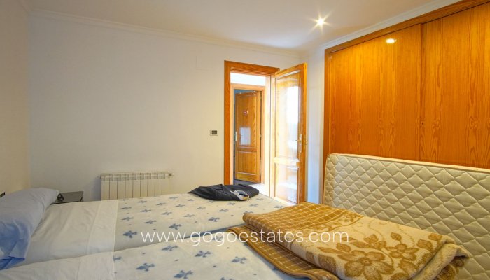 Te koop - Huis - Vrijstaande Villa - Dénia - Denia Centro