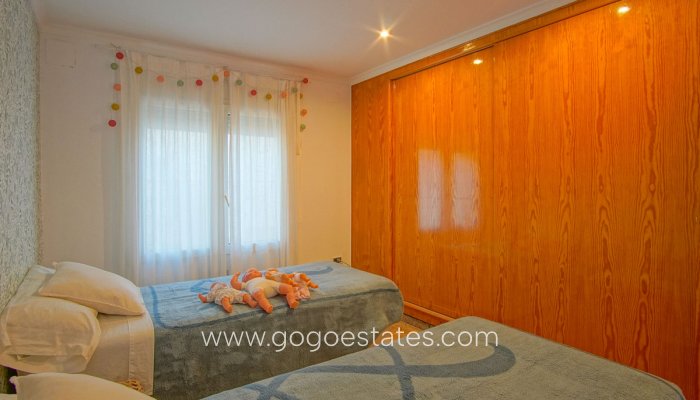 Te koop - Huis - Vrijstaande Villa - Dénia - Denia Centro