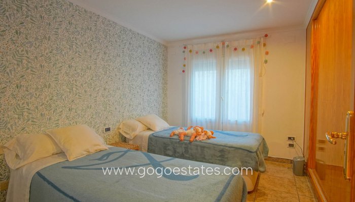 Te koop - Huis - Vrijstaande Villa - Dénia - Denia Centro