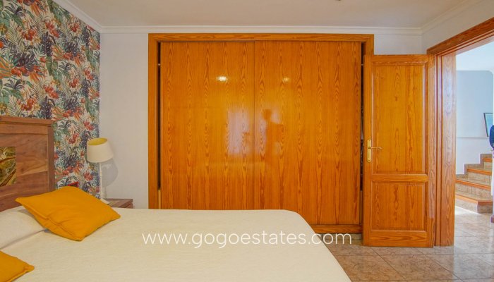 Te koop - Huis - Vrijstaande Villa - Dénia - Denia Centro