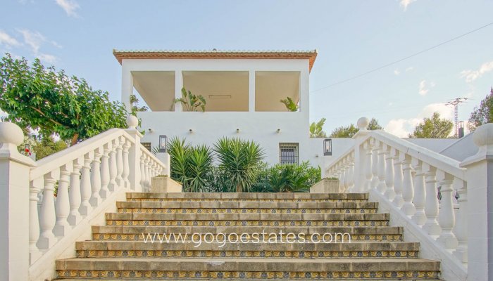 Te koop - Huis - Vrijstaande Villa - Dénia - Denia Centro