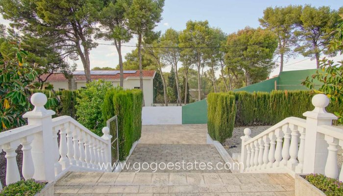 Te koop - Huis - Vrijstaande Villa - Dénia - Denia Centro