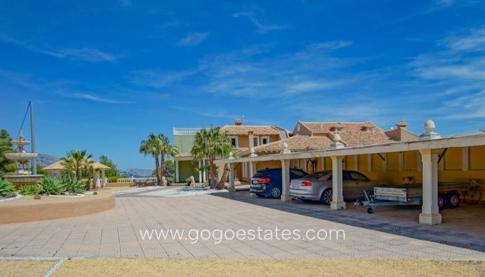 Te koop - Huis - Vrijstaande Villa - La Nucía - La Nucia Centro