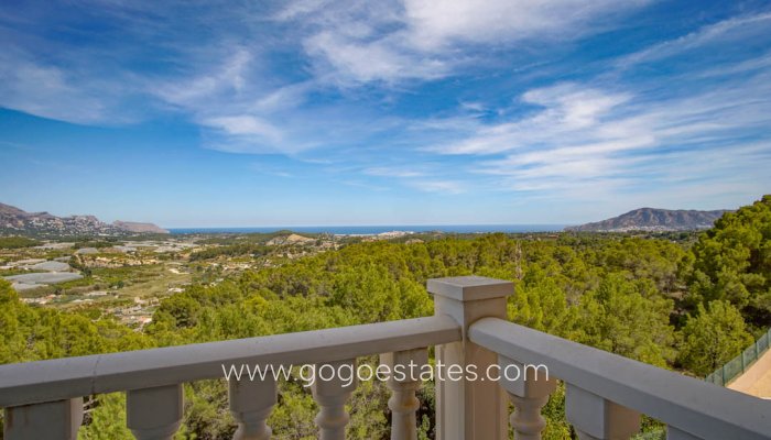 Te koop - Huis - Vrijstaande Villa - La Nucía - La Nucia Centro