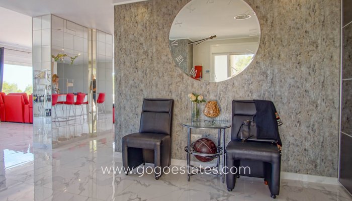 Te koop - Huis - Vrijstaande Villa - La Nucía - La Nucia Centro