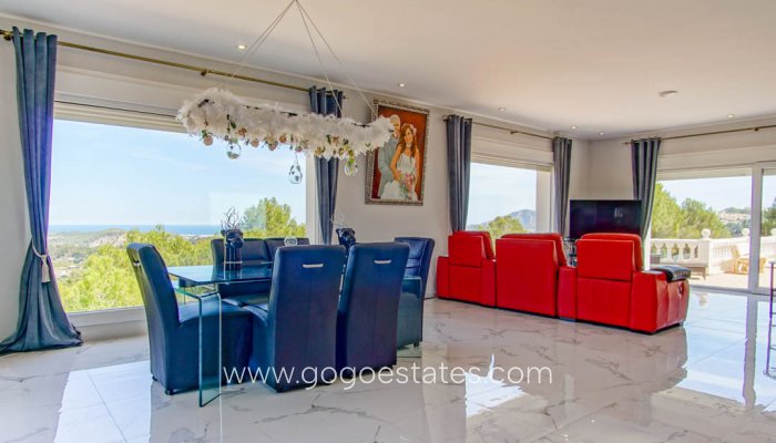 Te koop - Huis - Vrijstaande Villa - La Nucía - La Nucia Centro