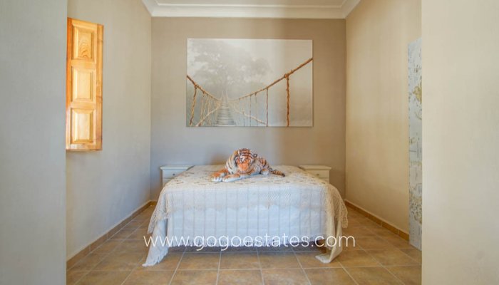 Te koop - Huis - Vrijstaande Villa - La Nucía - La Nucia Centro