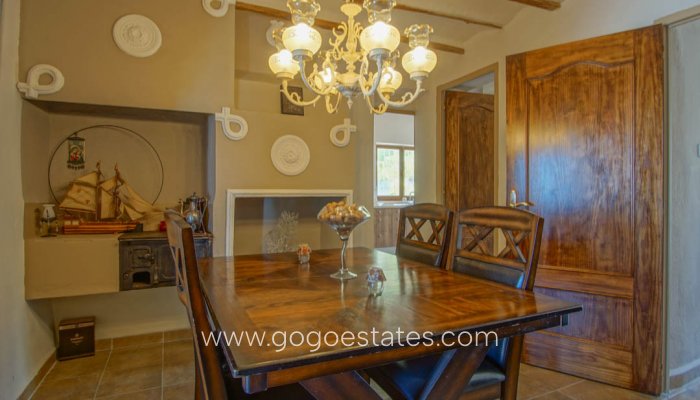 Te koop - Huis - Vrijstaande Villa - La Nucía - La Nucia Centro