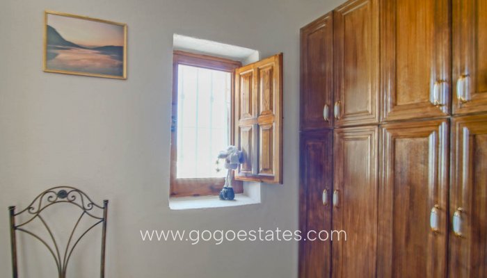 Te koop - Huis - Vrijstaande Villa - La Nucía - La Nucia Centro