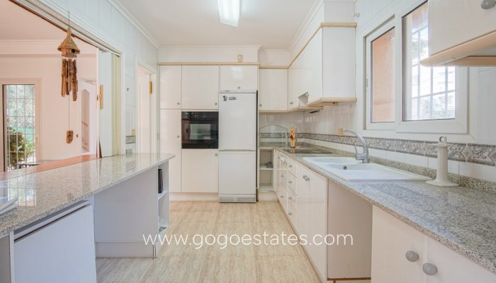 Te koop - Huis - Vrijstaande Villa - Dénia - Denia Centro