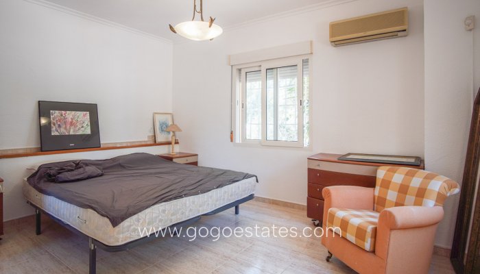 Te koop - Huis - Vrijstaande Villa - Dénia - Denia Centro