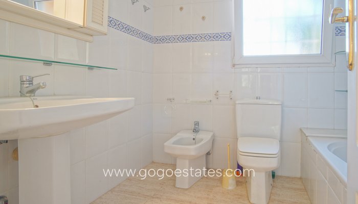 Te koop - Huis - Vrijstaande Villa - Dénia - Denia Centro