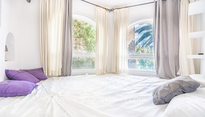 Te koop - Huis - Vrijstaande Villa - Calpe - Calpe Centro