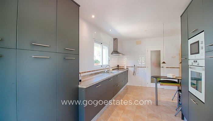 Te koop - Huis - Vrijstaande Villa - Teulada - Moraira