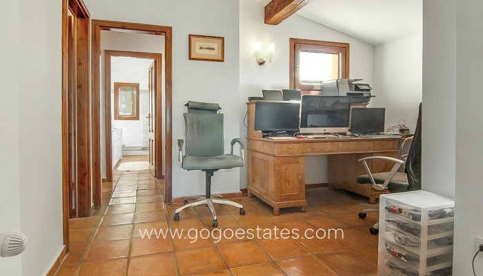 Te koop - Huis - Vrijstaande Villa - Benissa - Benissa Centro