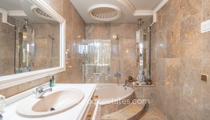 Te koop - Huis - Stadswoning - Gata de Gorgos - Gata de Gorgos Centro