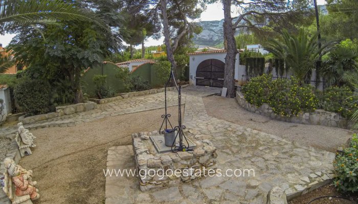 Te koop - Huis - Vrijstaande Villa - Dénia - Denia Centro