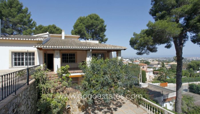 Te koop - Huis - Vrijstaande Villa - Dénia - Denia Centro