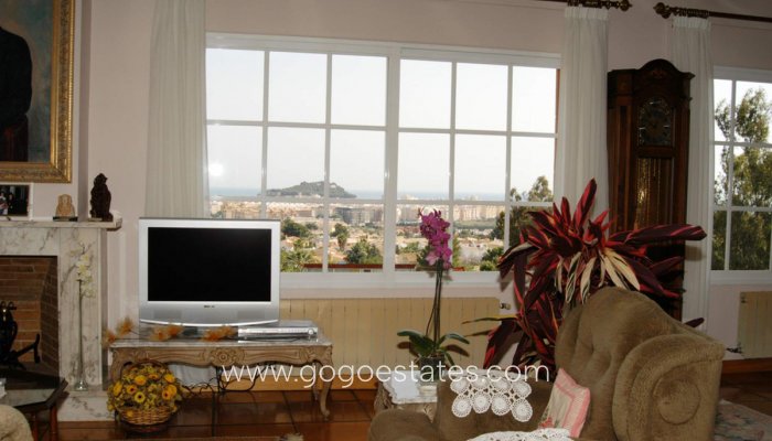 Te koop - Huis - Vrijstaande Villa - Dénia - Denia Centro