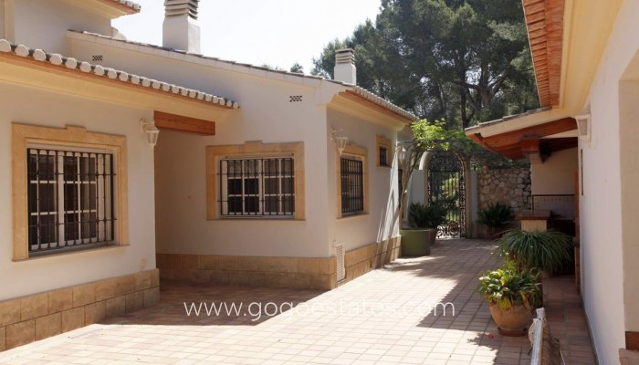 Te koop - Huis - Vrijstaande Villa - Dénia - Denia Centro