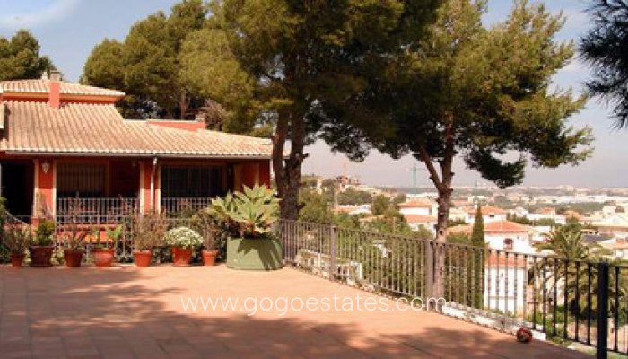 Te koop - Huis - Vrijstaande Villa - Dénia - Denia Centro