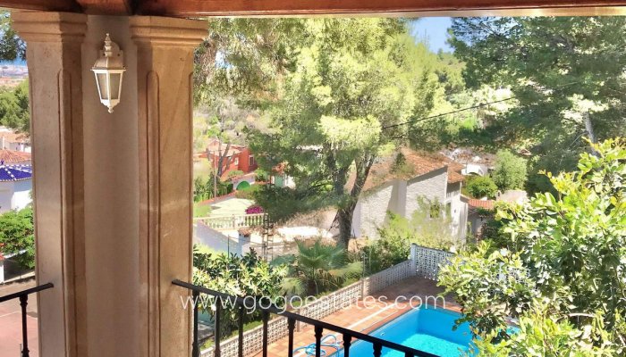 Te koop - Huis - Vrijstaande Villa - Dénia - Denia Centro