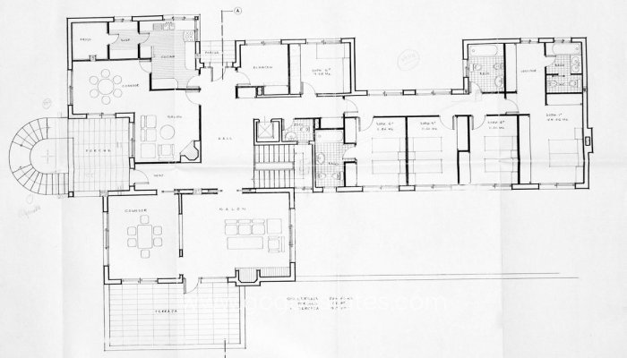 Te koop - Huis - Vrijstaande Villa - Dénia - Denia Centro