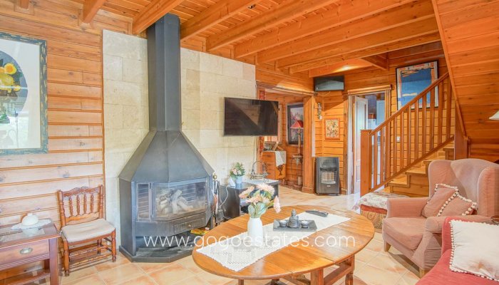 Revente - Maison - Villa Individuelle - Orba - Orba Centro