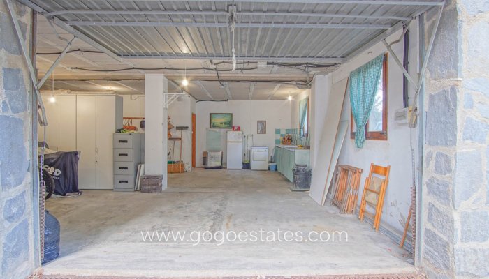 Revente - Maison - Villa Individuelle - Orba - Orba Centro