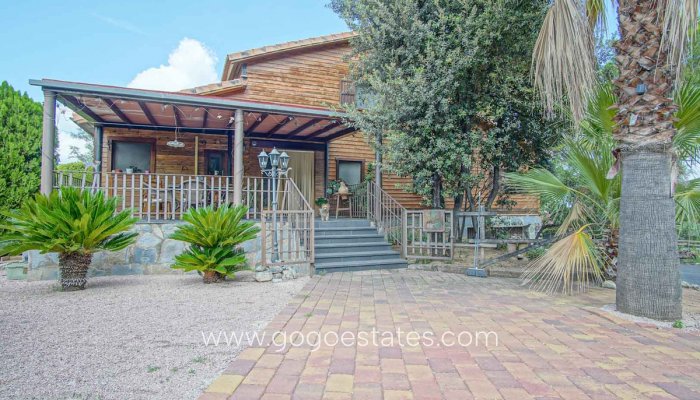 Revente - Maison - Villa Individuelle - Orba - Orba Centro