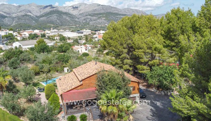 Revente - Maison - Villa Individuelle - Orba - Orba Centro