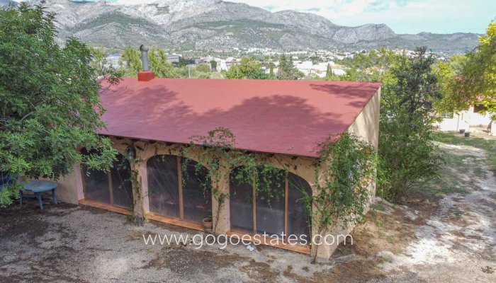 Revente - Maison - Villa Individuelle - Orba - Orba Centro