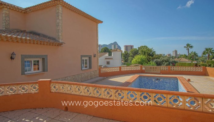 Te koop - Huis - Vrijstaande Villa - Calpe - Calpe Centro