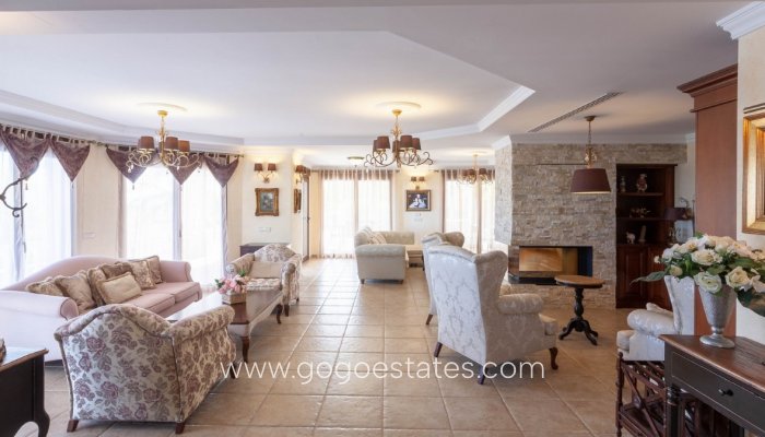 Te koop - Huis - Vrijstaande Villa - Calpe - Calpe Centro