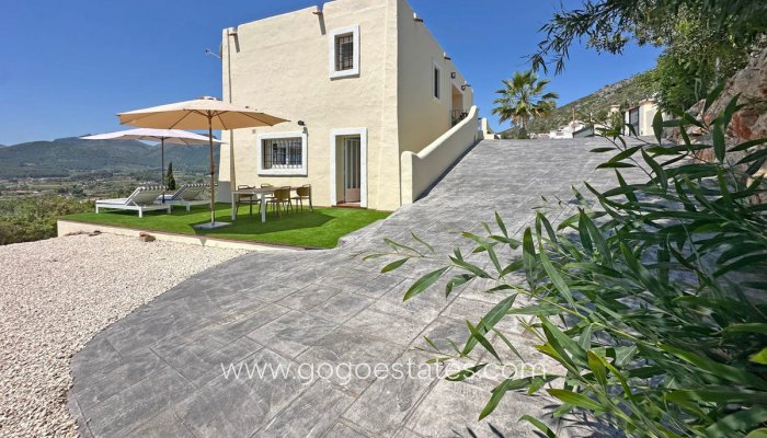 Te koop - Huis - Vrijstaande Villa - Jalon - Jalon Centro